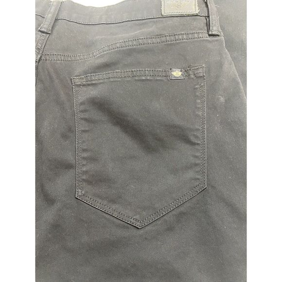 DOCKERS Alpha Khaki Black Slim Fit Supreme Flex Chino Men's Size Pants 34x29 - Picture 11 of 12